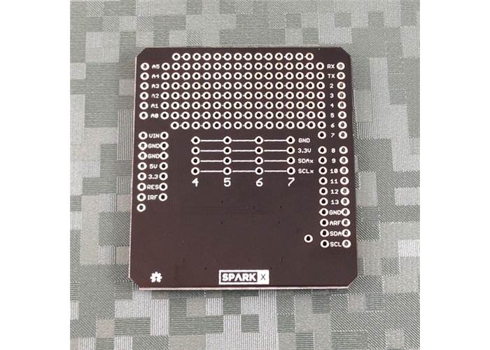 Qwiic Mux Shield for Arduino - PCA9548A - Robot Gear Australia