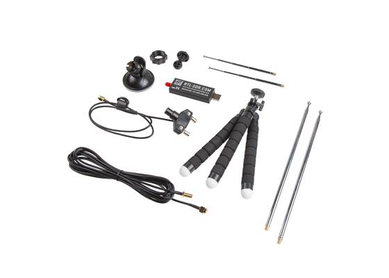 RTL-SDR Blog V4 USB Dongle with Dipole Antenna Kit