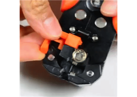 Self-Adjusting Wire Strippers (5)