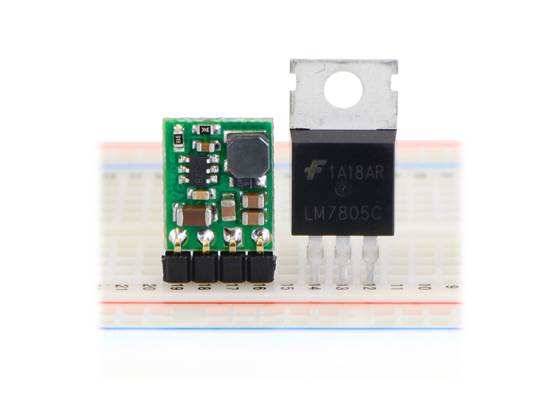 Pololu step-down voltage regulator D36V6Fx/D24V6Fx/D24V3Fx next to a 7805 voltage regulator in TO-220 package.