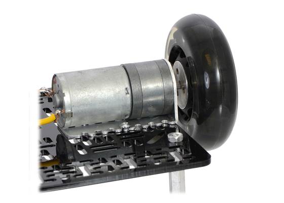 A 25D&nbsp;mm gearmotor connected to a scooter wheel by the 4&nbsp;mm scooter wheel adapter. (1)