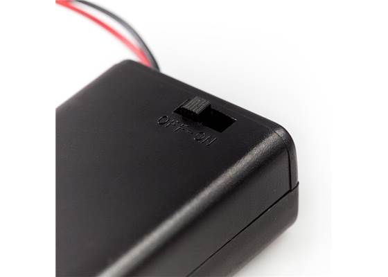 Battery Holder 2xAA with Cover and Switch (3)
