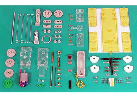 Tamiya 71101 Mechanical Dog kit contents.