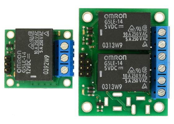 Side-by-side comparison of the single and dual versions of the Pololu basic SPDT relay carriers.