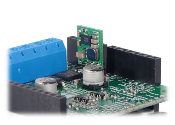 Using a voltage regulator with the Dual TB9051FTG Motor Driver Shield to power the Arduino. (1)