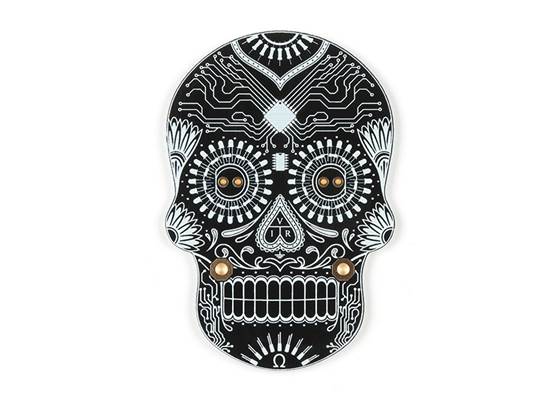 Day of the Geek - Soldering Badge Kit (Black with White Silk Screen) (2)