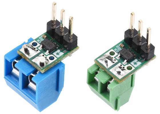 ACS3704x Current Sensor Micro Carriers soldered with 5mm-pitch (left) and 3.5mm-pitch (right) terminal blocks for connecting input current and 0.1″ male headers for VOUT, VDD, and GND.  (Headers and terminal blocks not included.)