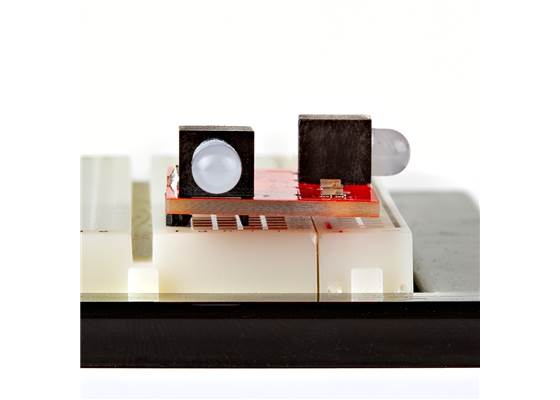 SparkFun CBI Light Pipe for SMD LEDs 5mm - Right Angle (3)